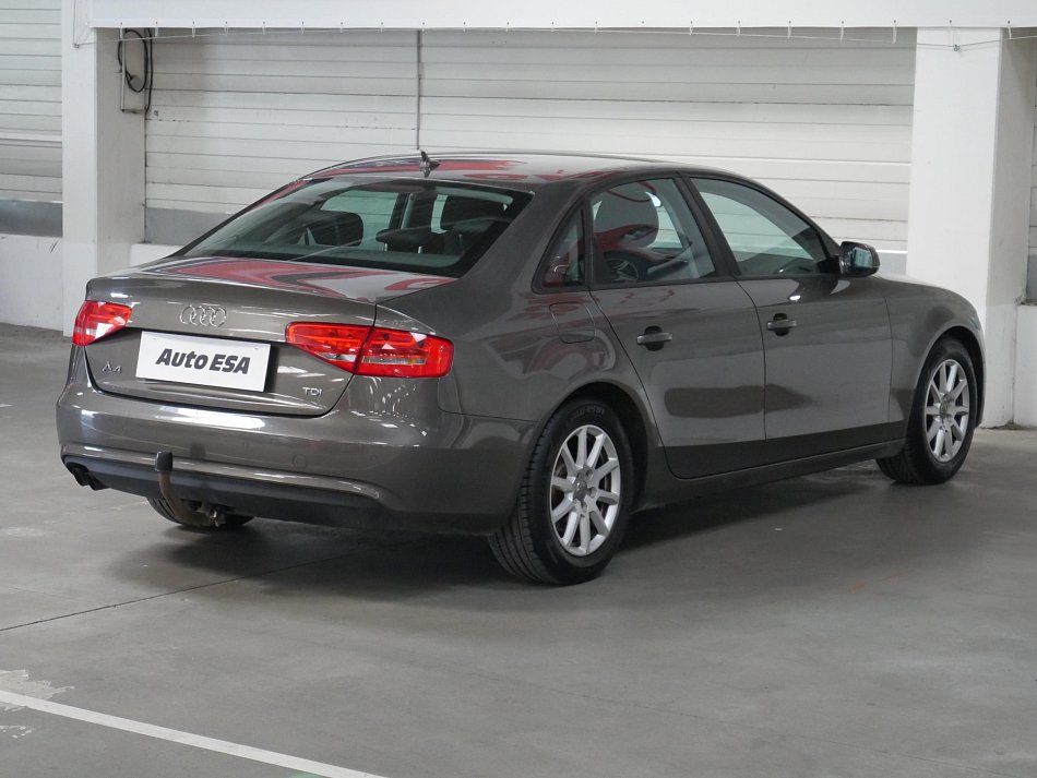 Audi A4 2.0 TDi 