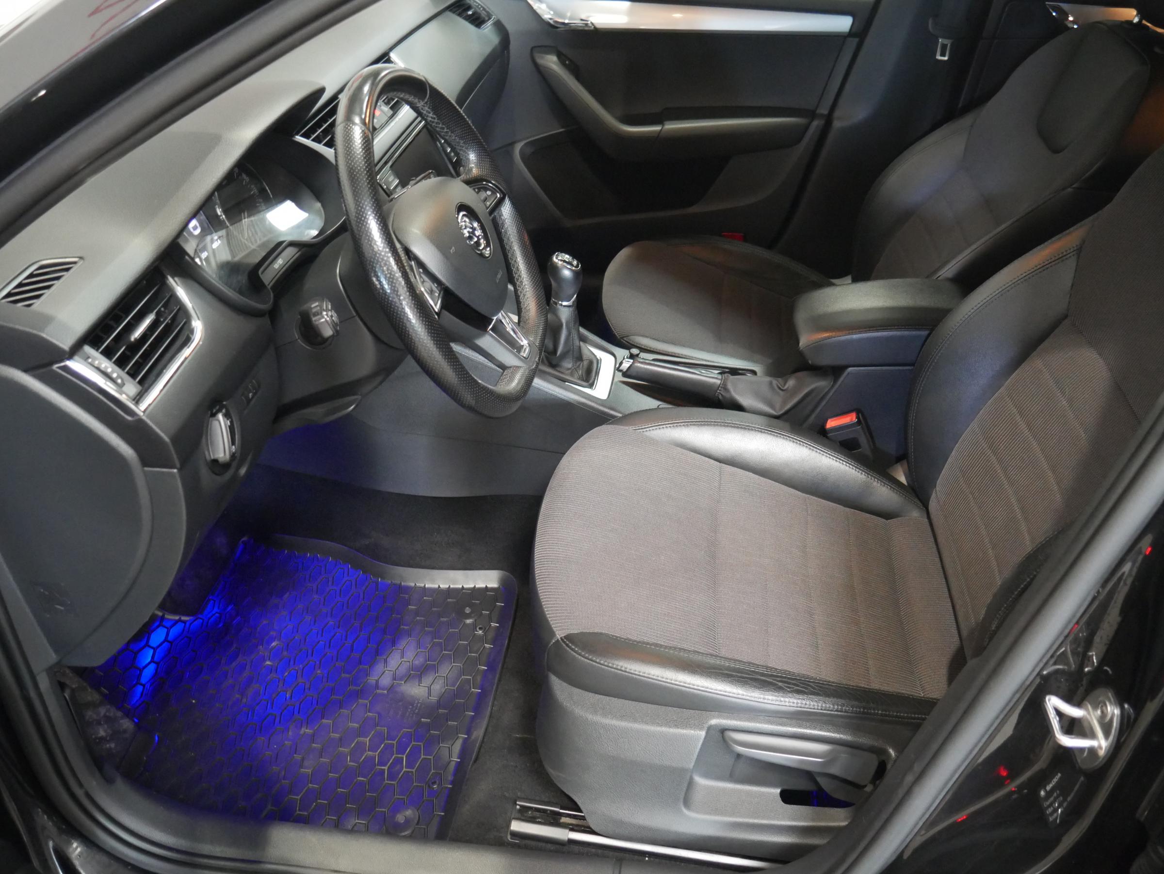 Škoda Octavia III, 2016 - pohled č. 10