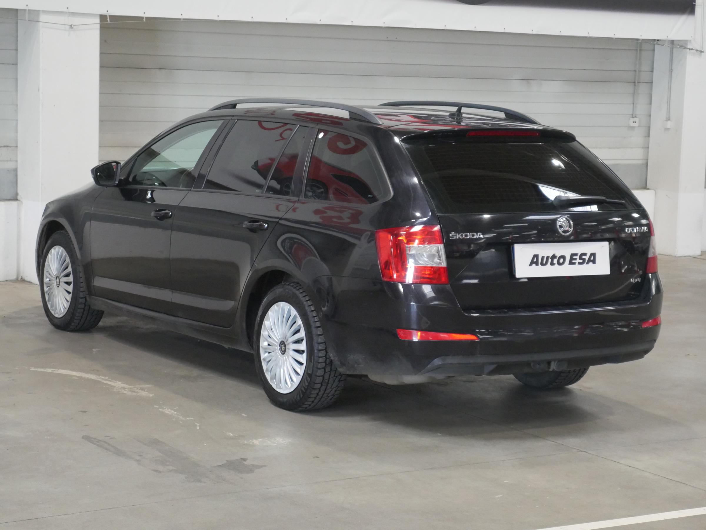 Škoda Octavia III, 2016 - pohled č. 6