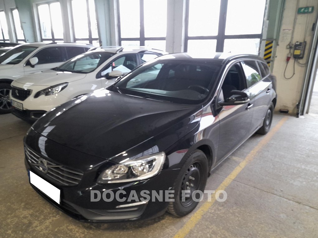 Volvo V60 1.6 D2 