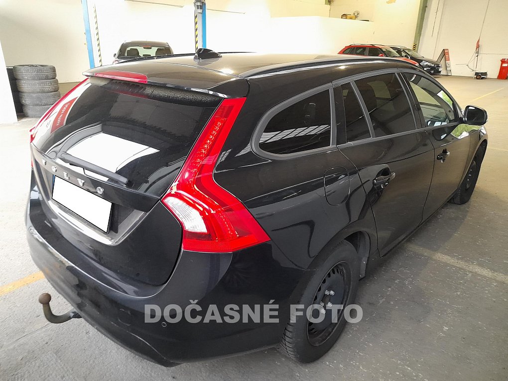Volvo V60 1.6 D2 