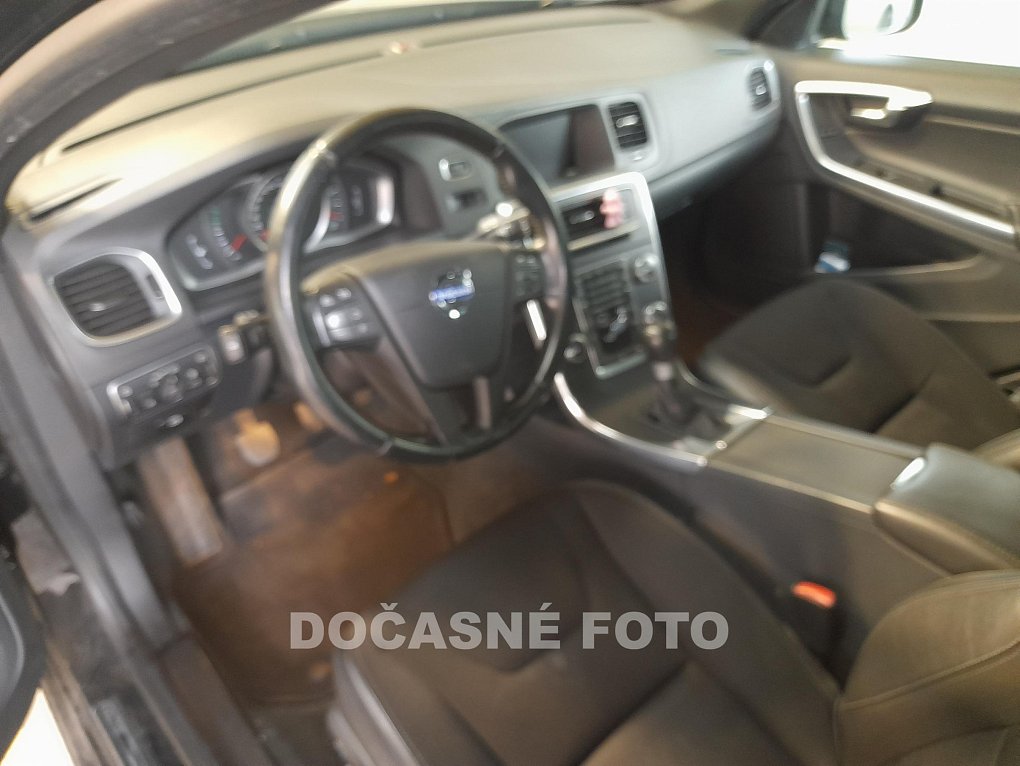 Volvo V60 1.6 D2 