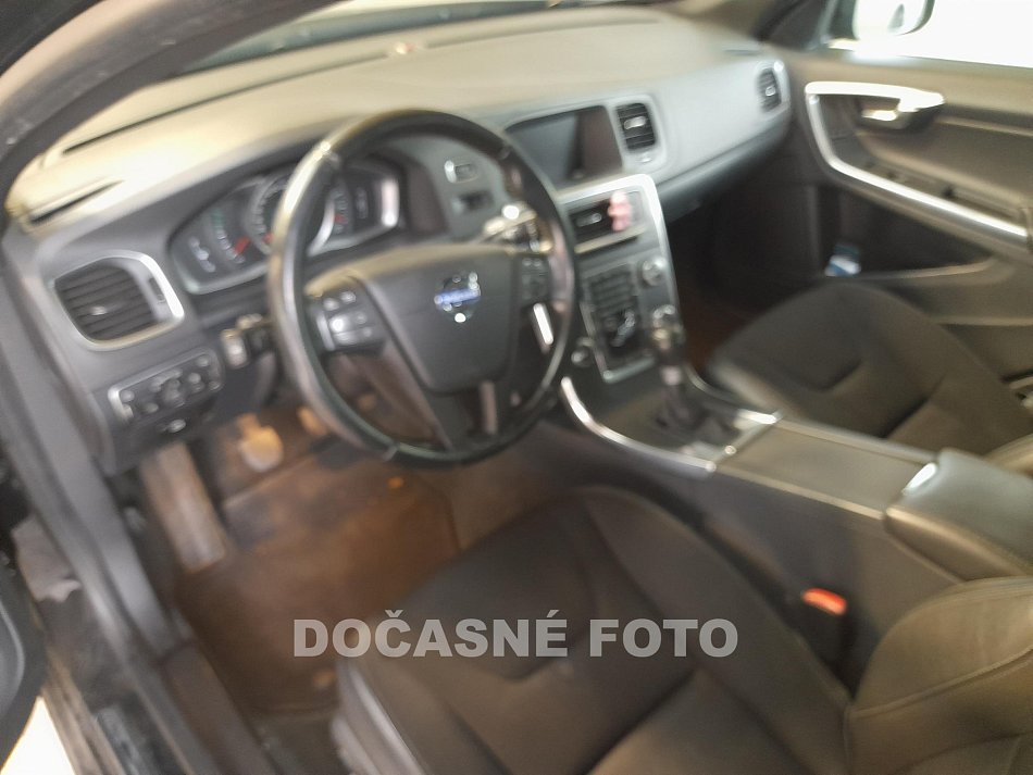Volvo V60 1.6 D2 