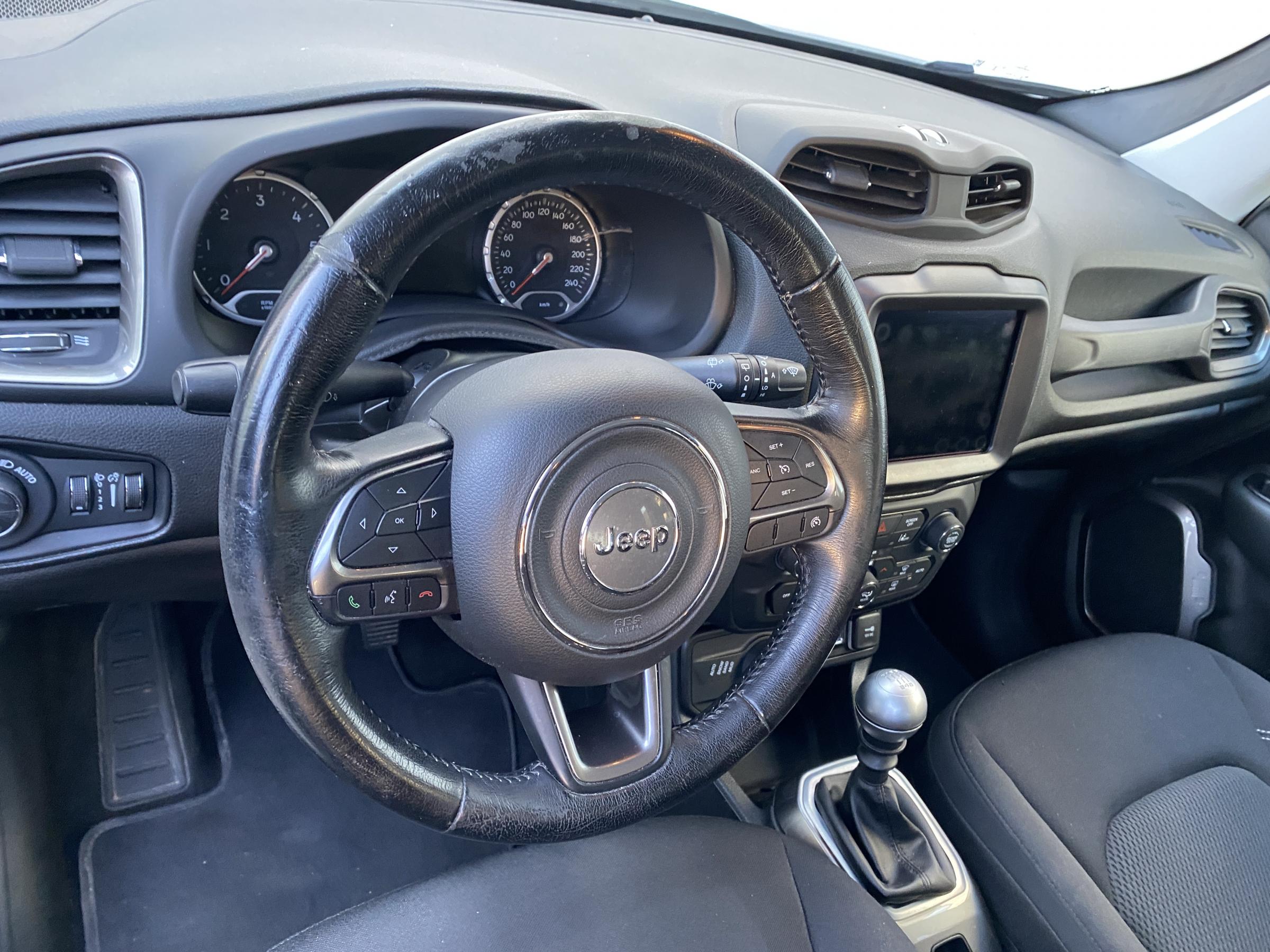 Jeep Renegade, 2019 - pohled č. 13