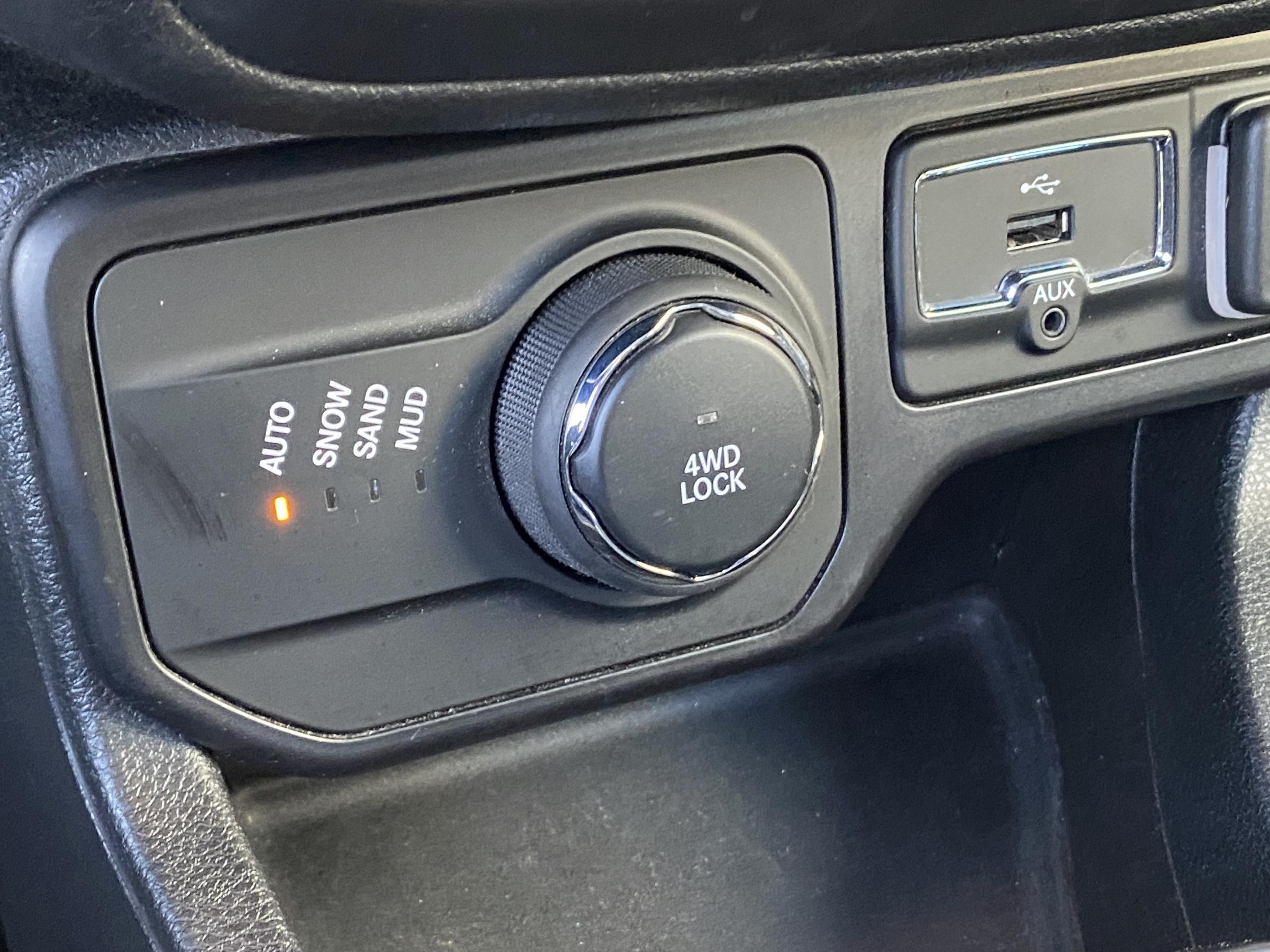 Jeep Renegade, 2019 - pohled č. 15