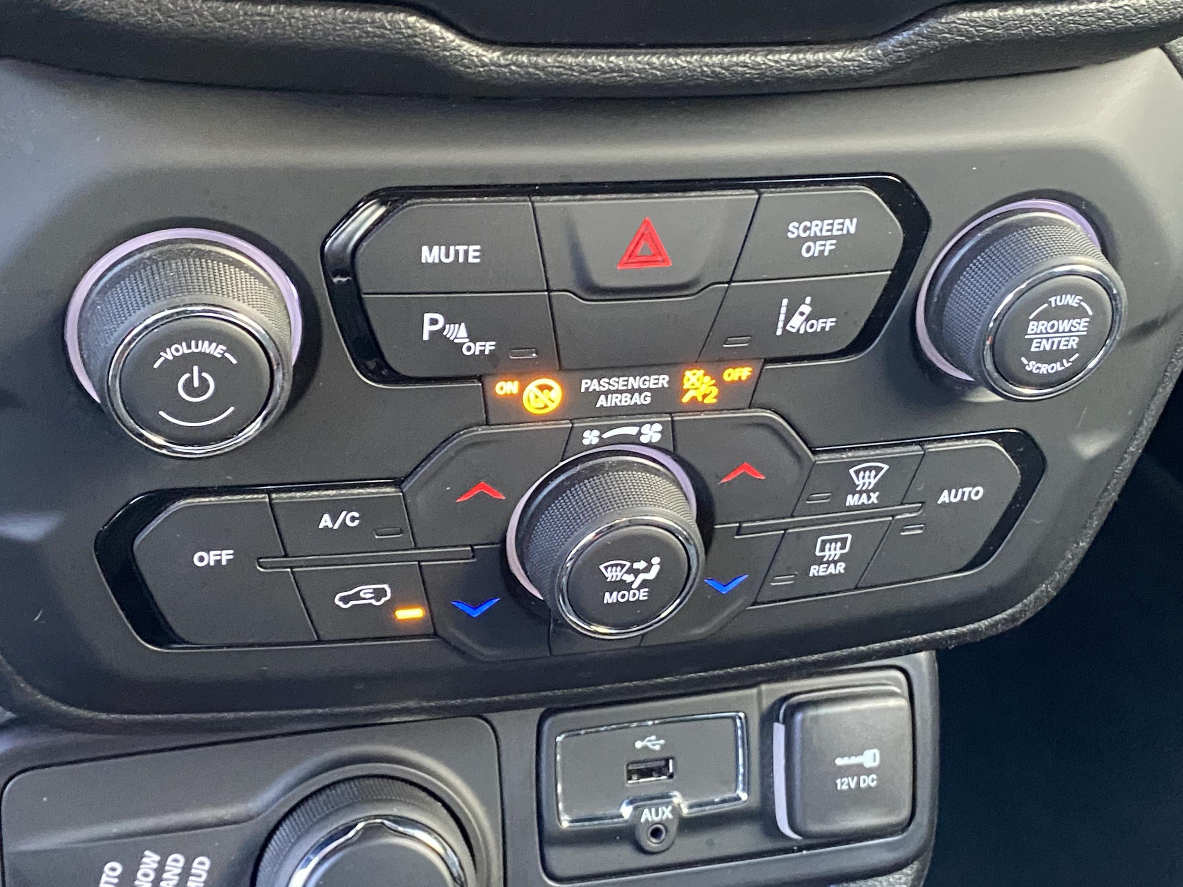 Jeep Renegade, 2019 - pohled č. 16