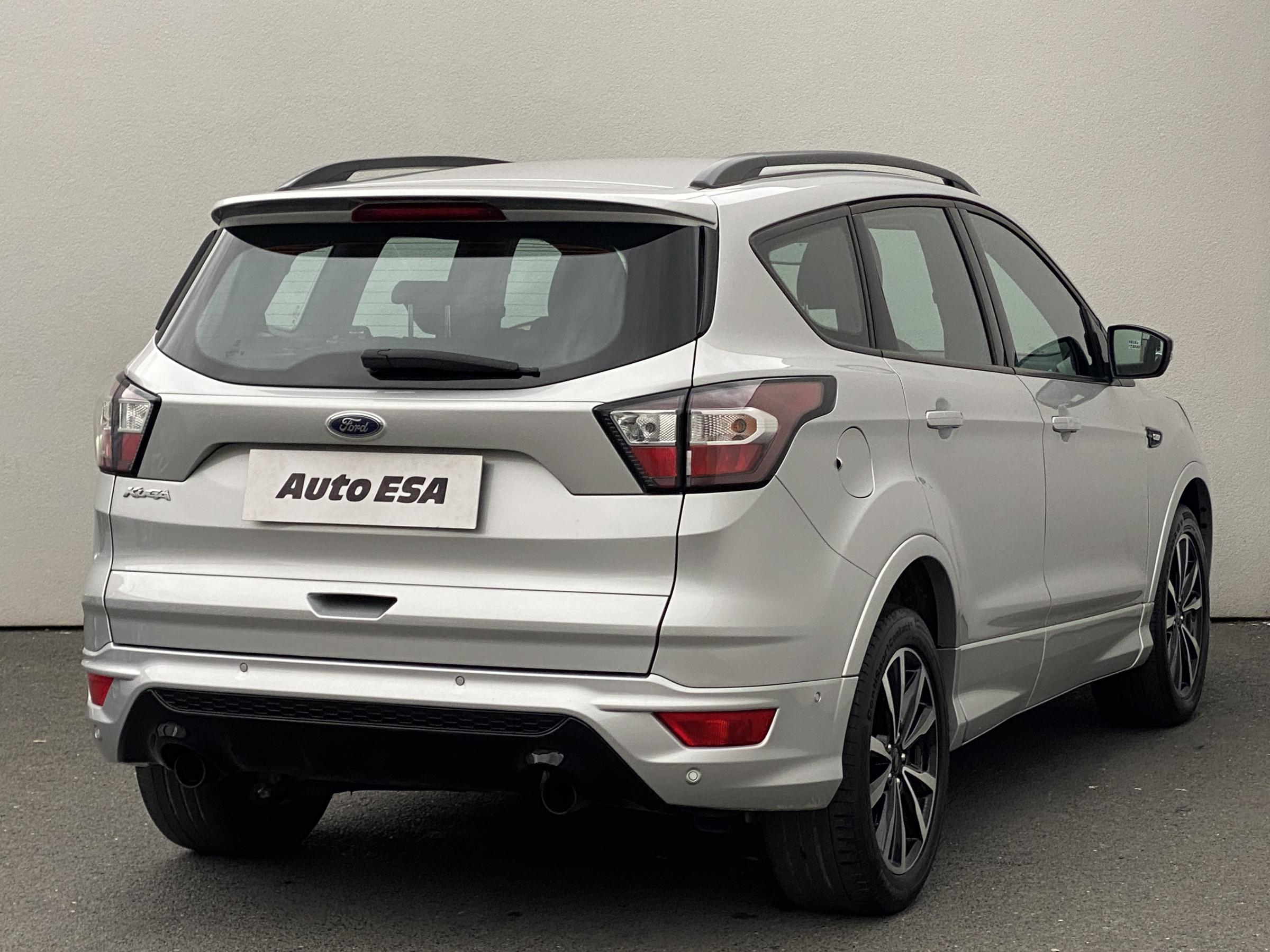 Ford Kuga, 2019 - pohled č. 4