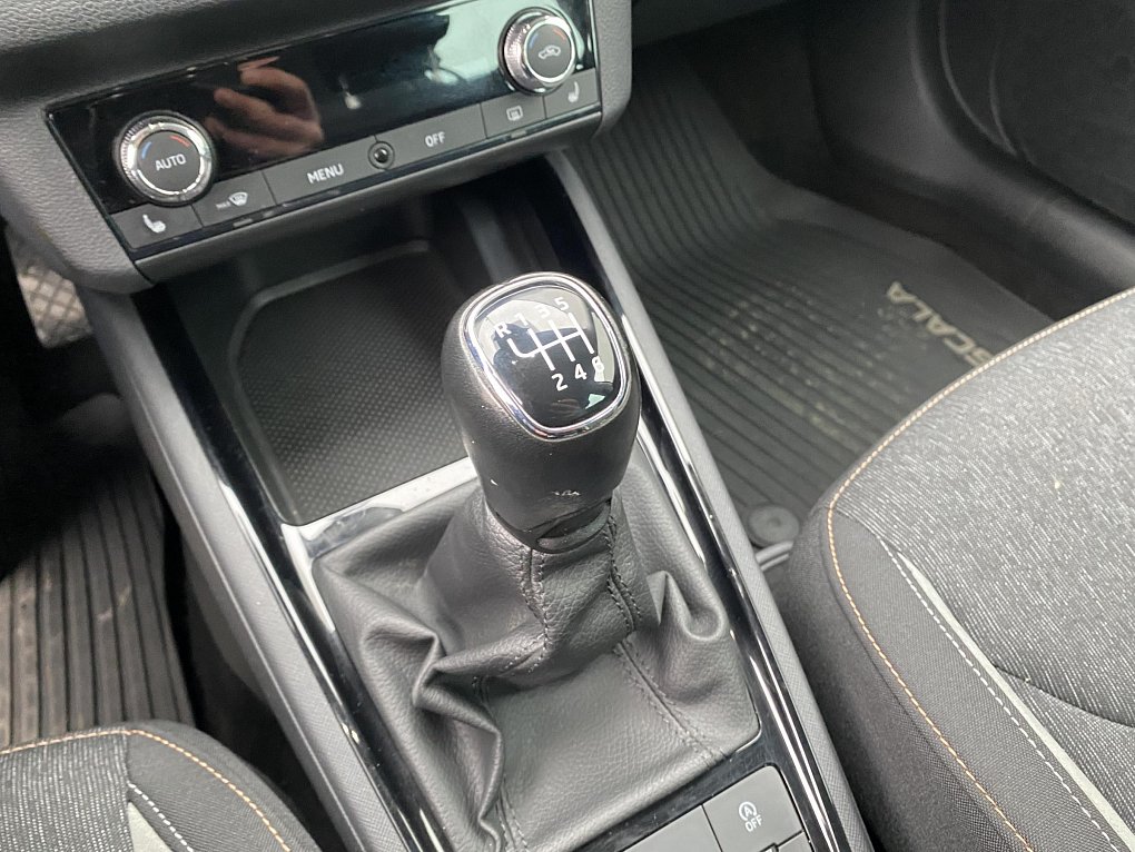 Škoda Scala 1.5 TSi Style