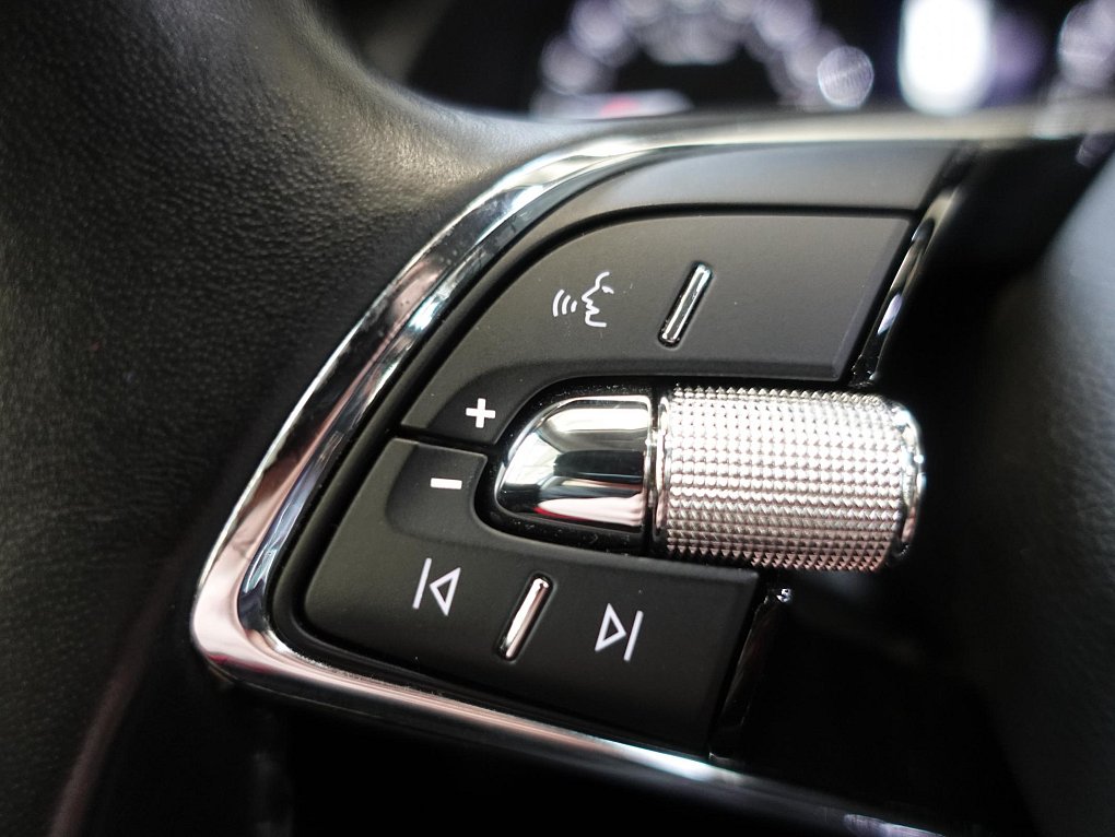 Škoda Octavia IV 2.0 TDi 