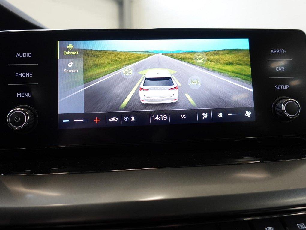 Škoda Octavia IV 2.0 TDi 