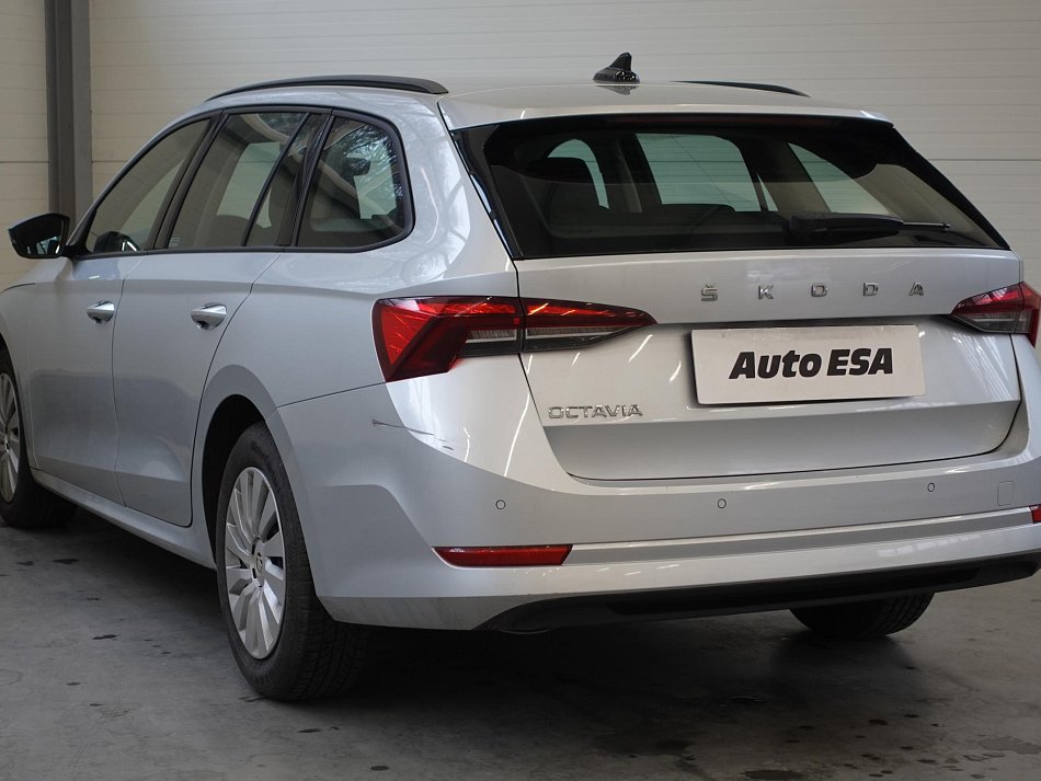 Škoda Octavia IV 2.0 TDi 