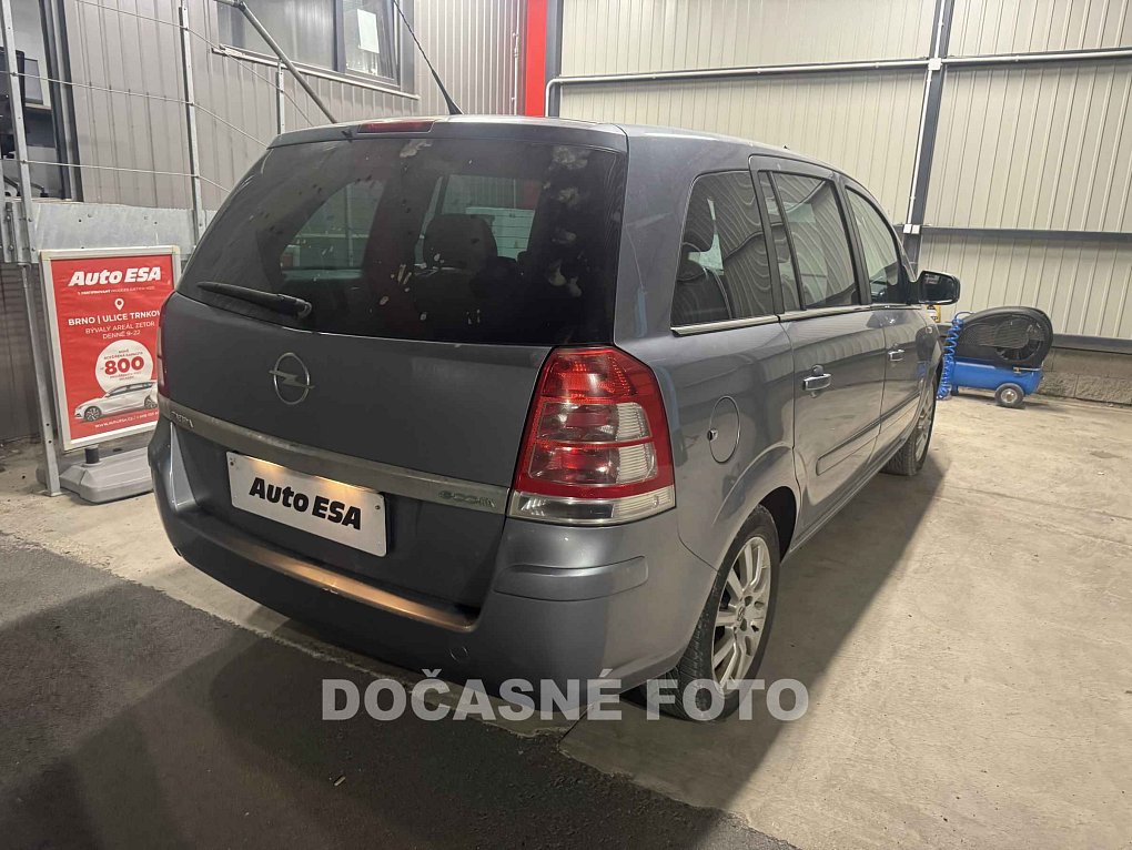 Opel Zafira 1.7 CDi 