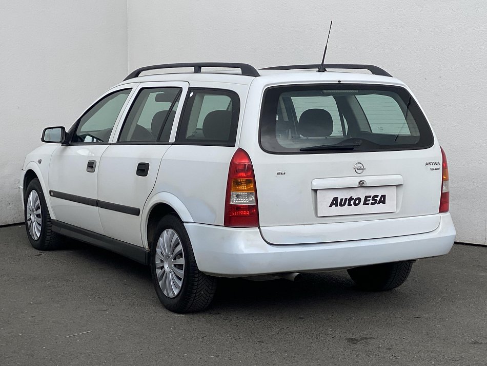 Opel Astra 1.8i 