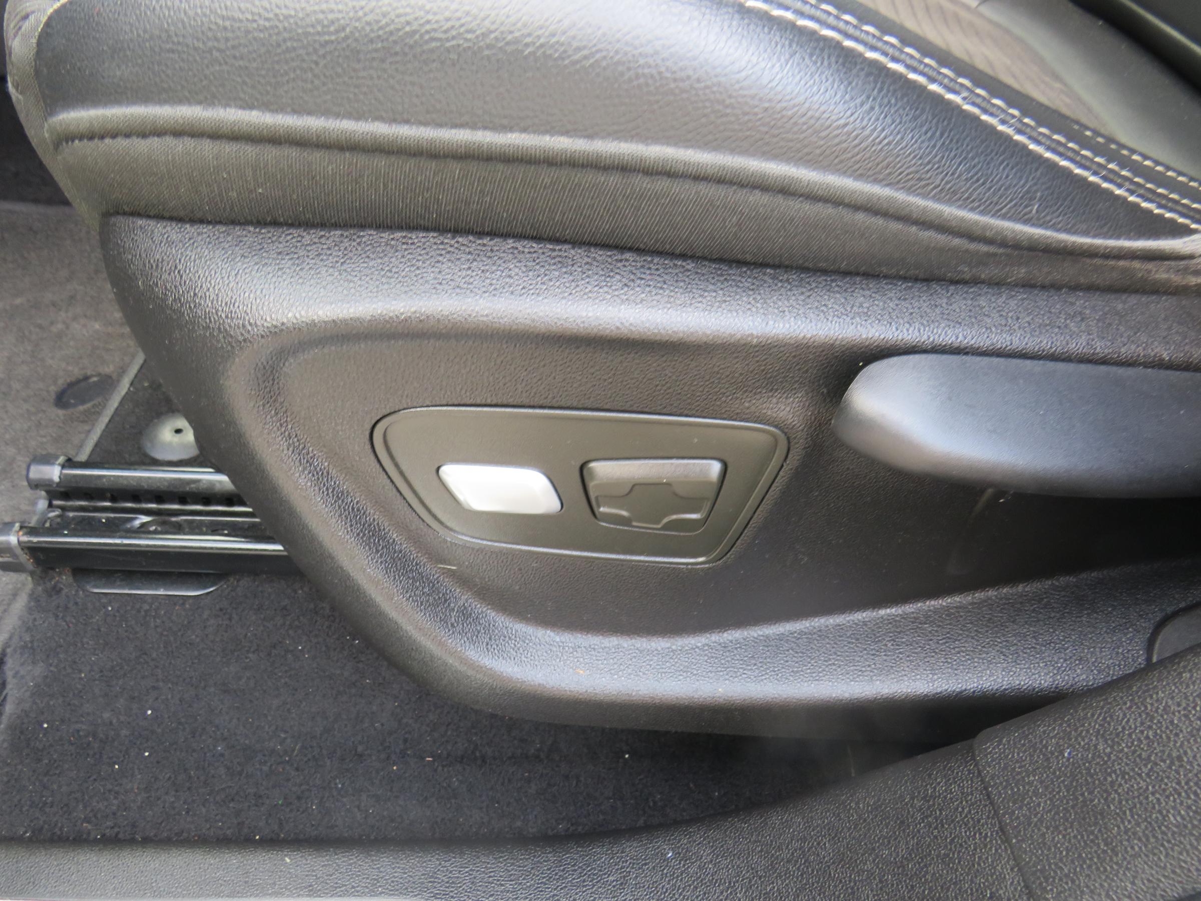 Renault Scénic, 2017 - pohled č. 14