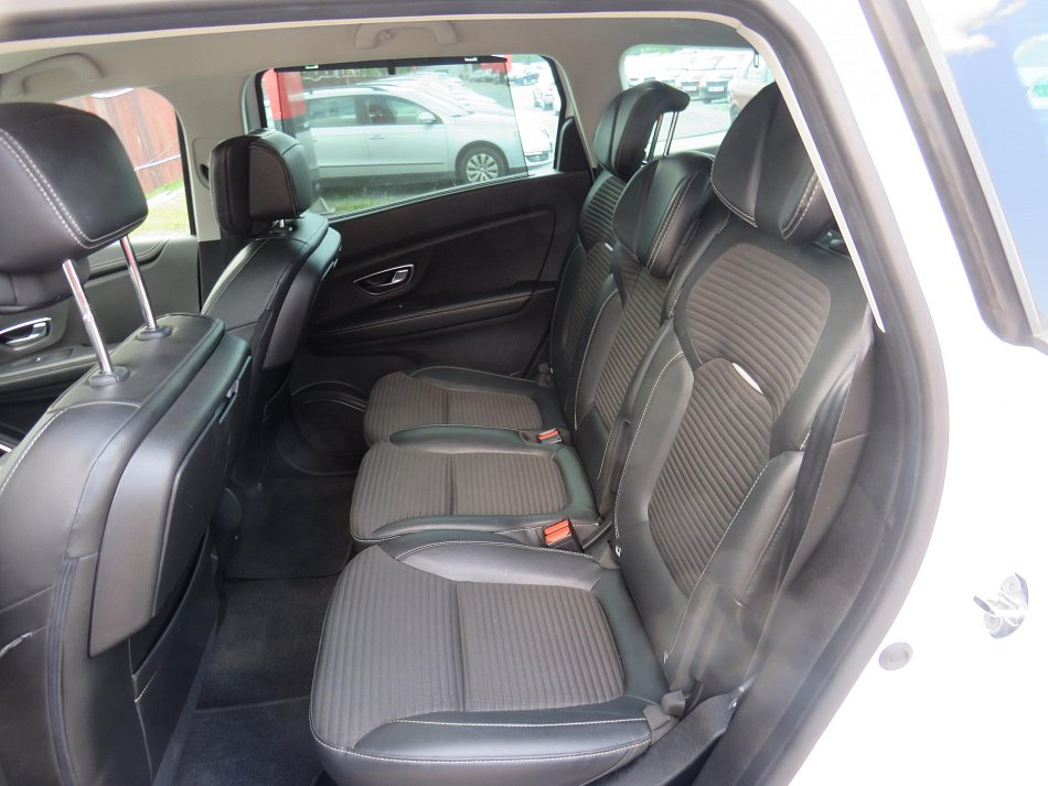 Renault Scénic 1.5 dCi 