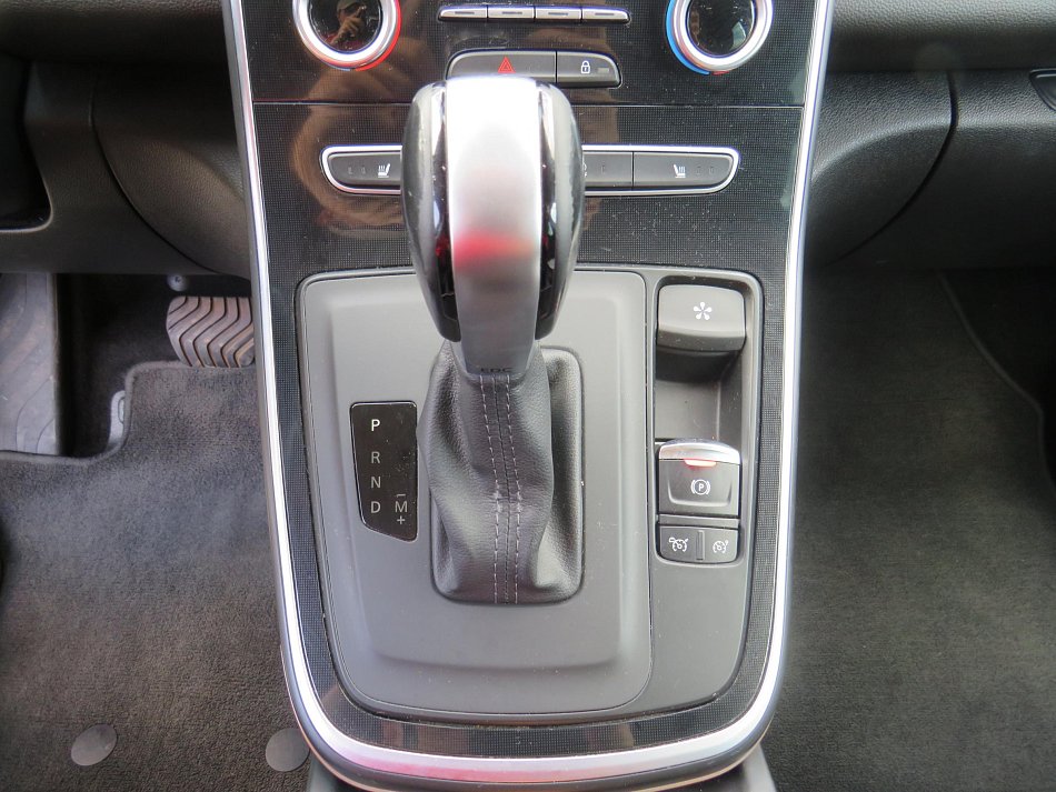 Renault Scénic 1.5 dCi 