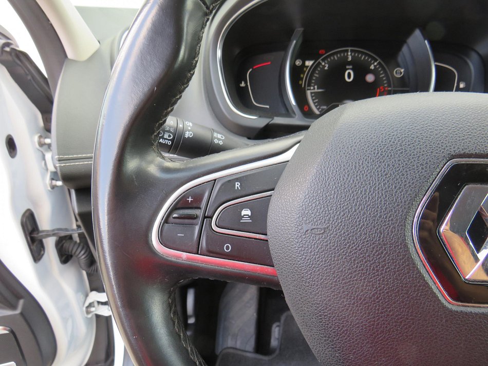 Renault Scénic 1.5 dCi 