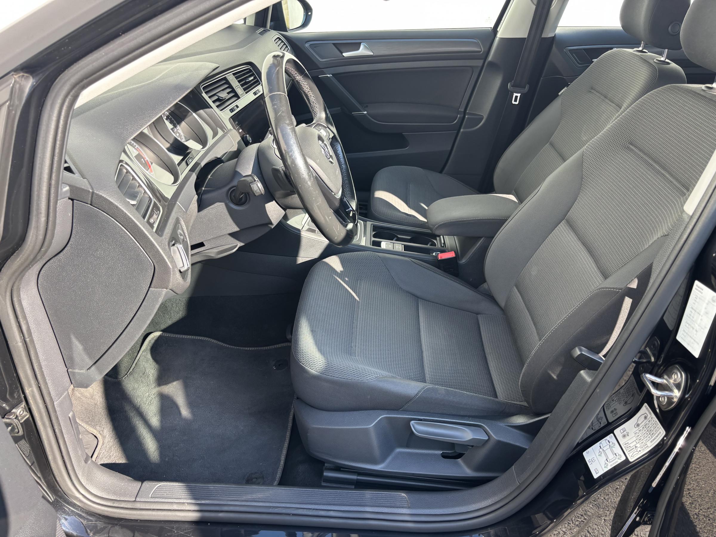 Volkswagen Golf, 2017 - pohled č. 10