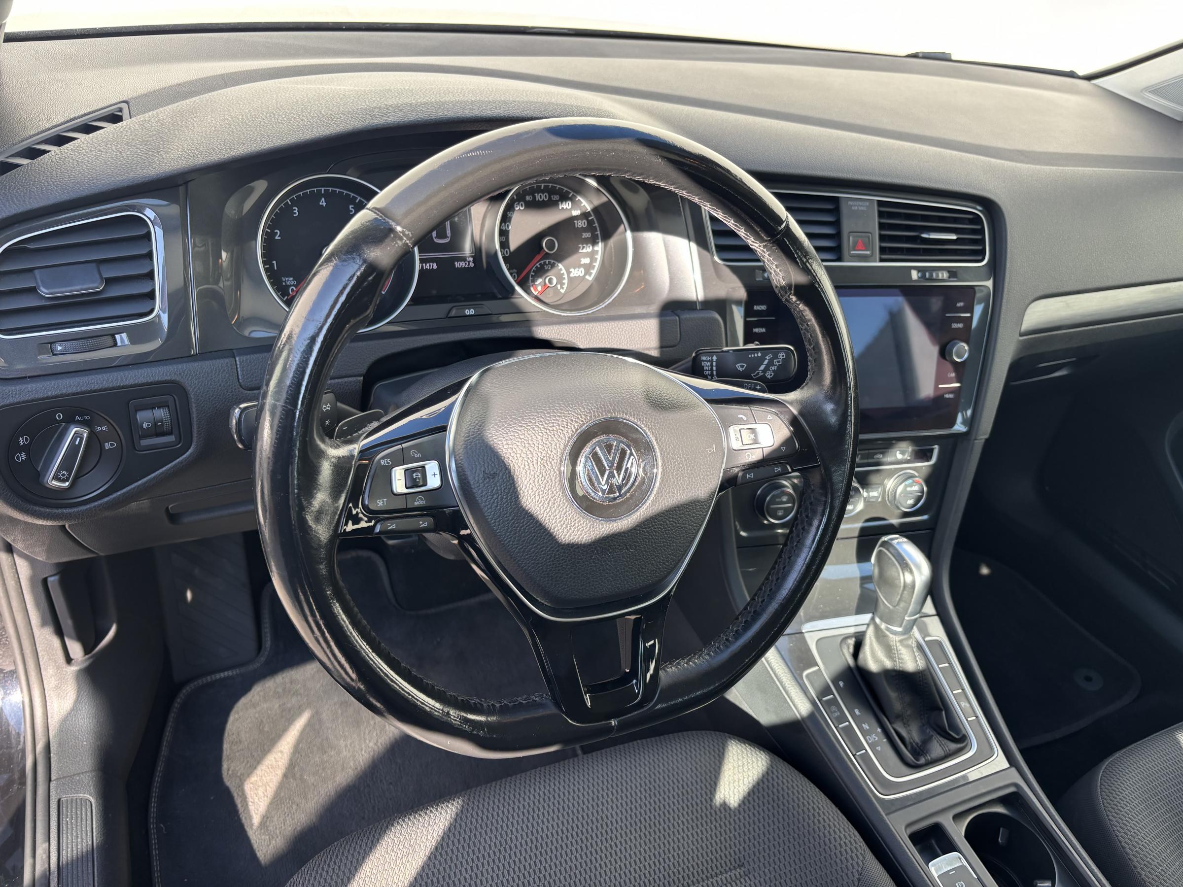 Volkswagen Golf, 2017 - pohled č. 13