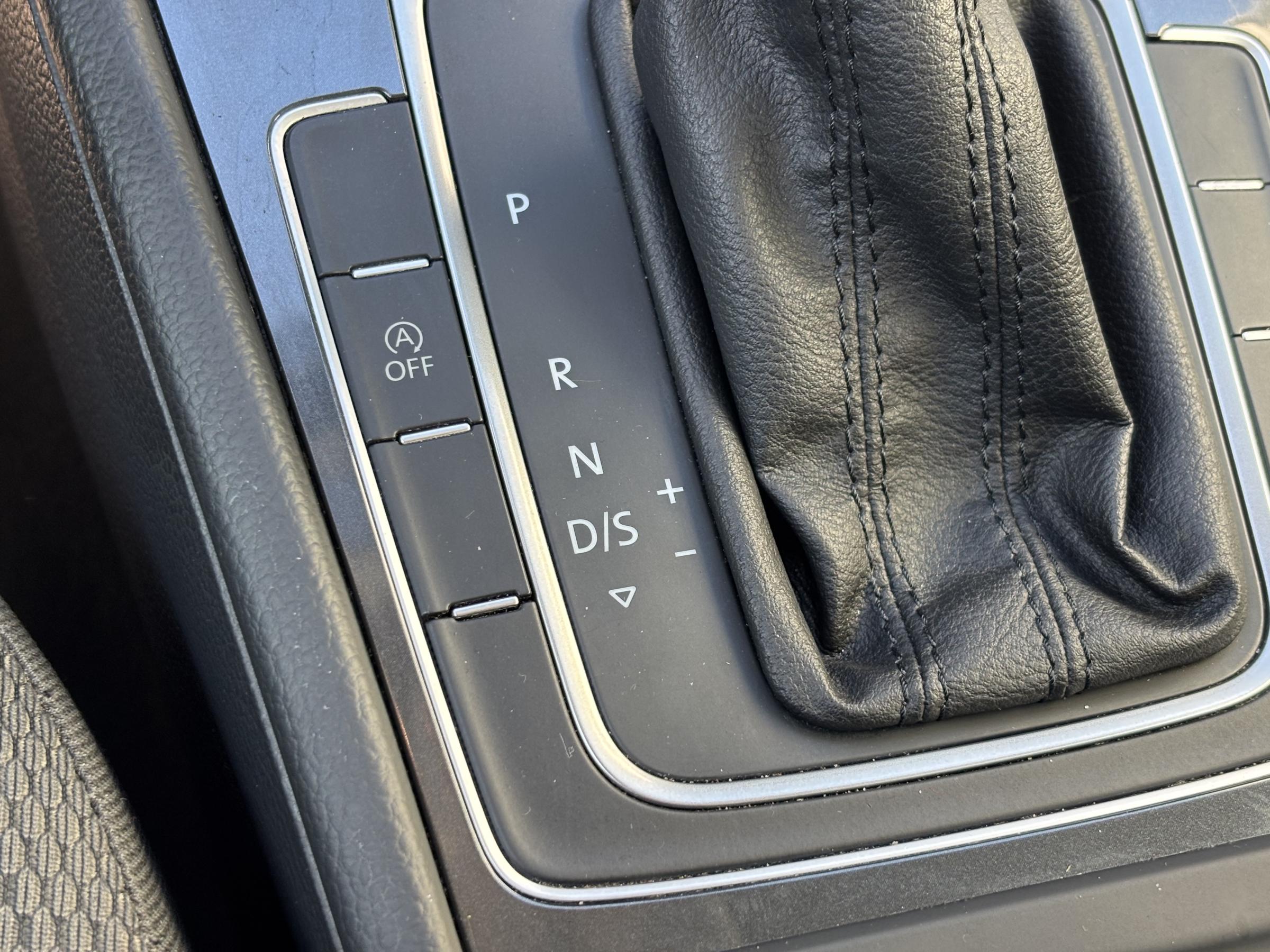 Volkswagen Golf, 2017 - pohled č. 15