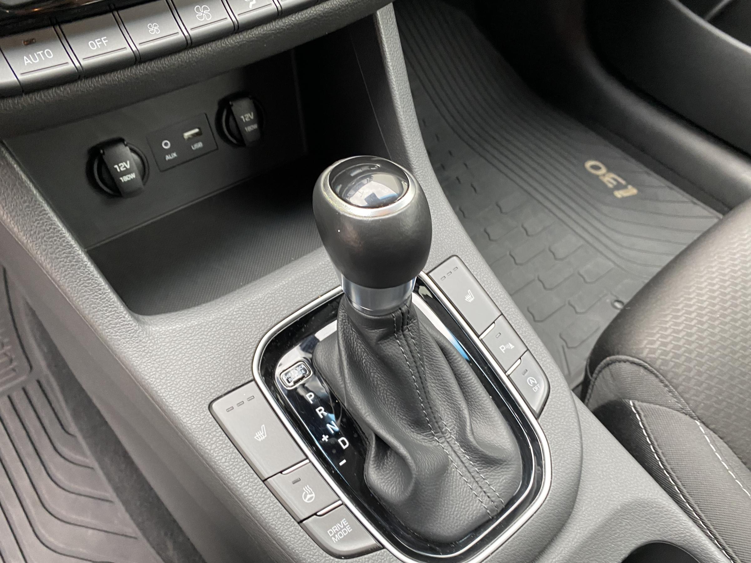 Hyundai i30, 2020 - pohled č. 18