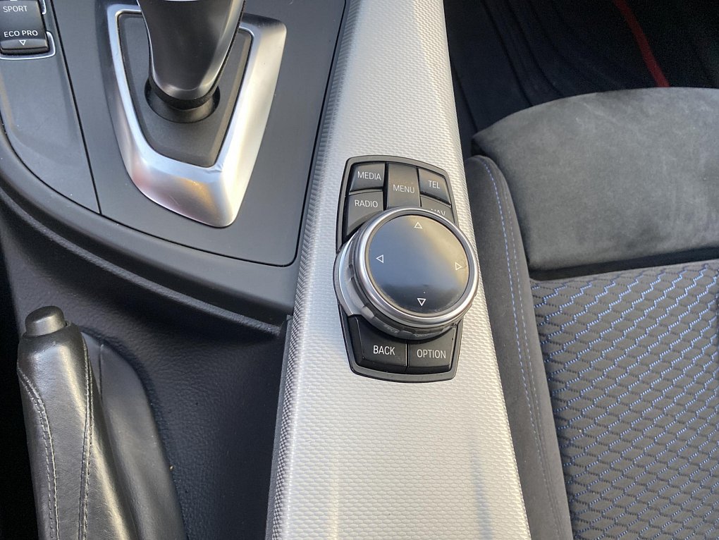 BMW Řada 3 2.0D M Paket 320d xDrive