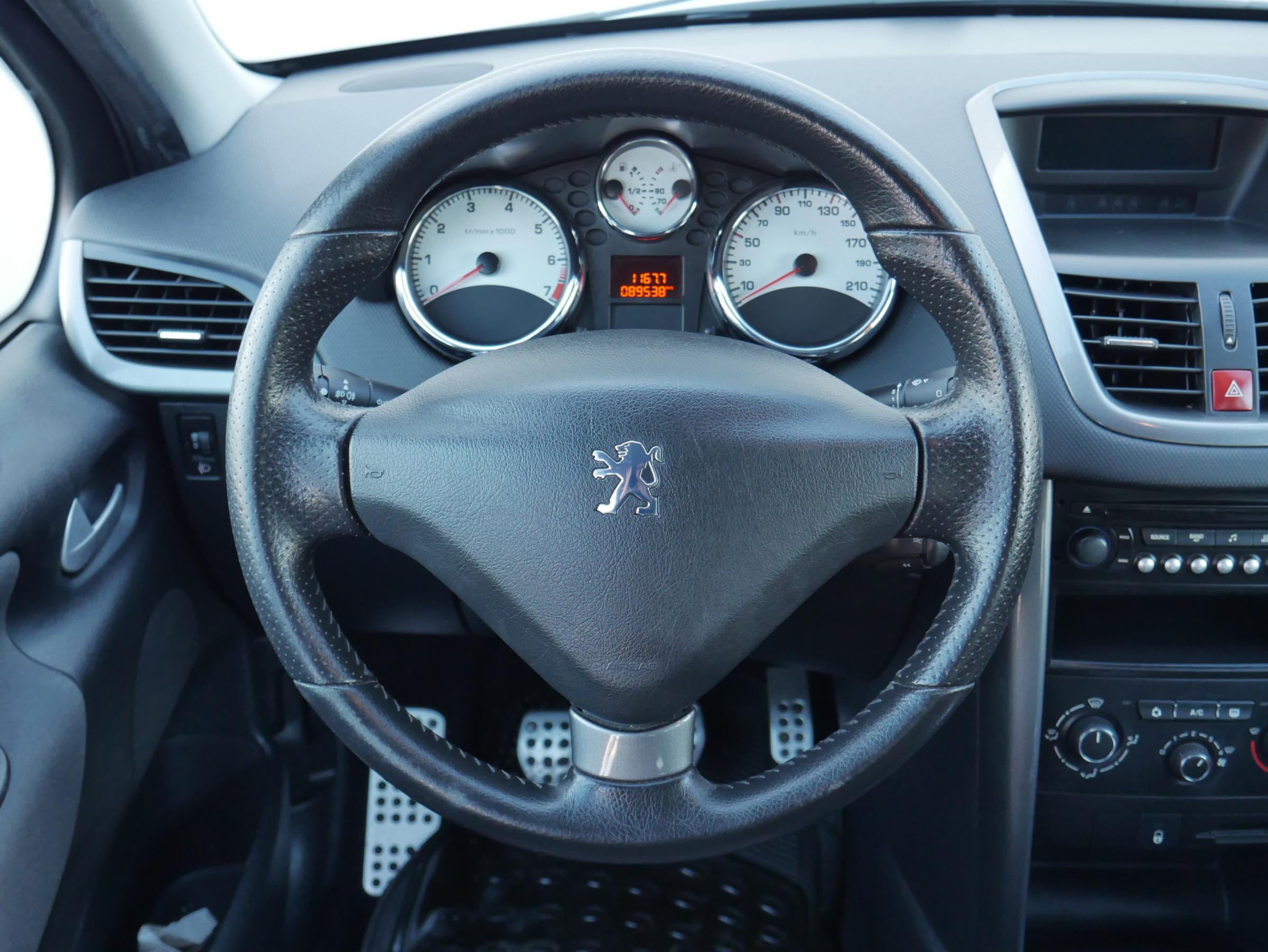 Peugeot 207, 2010 - pohled č. 11