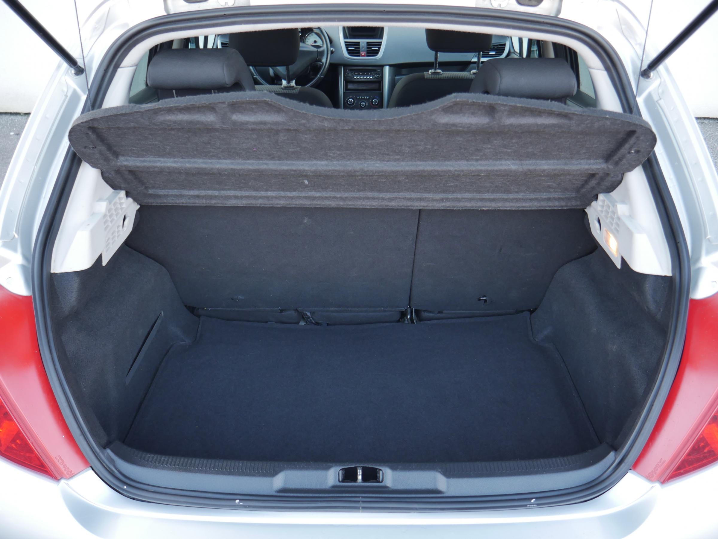 Peugeot 207, 2010 - pohled č. 7