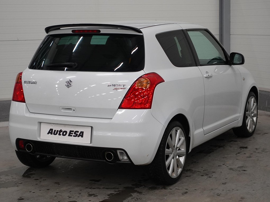 Suzuki Swift 1.6i 