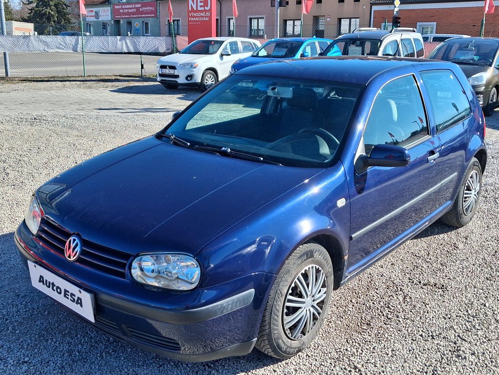 Volkswagen Golf 1.4i 