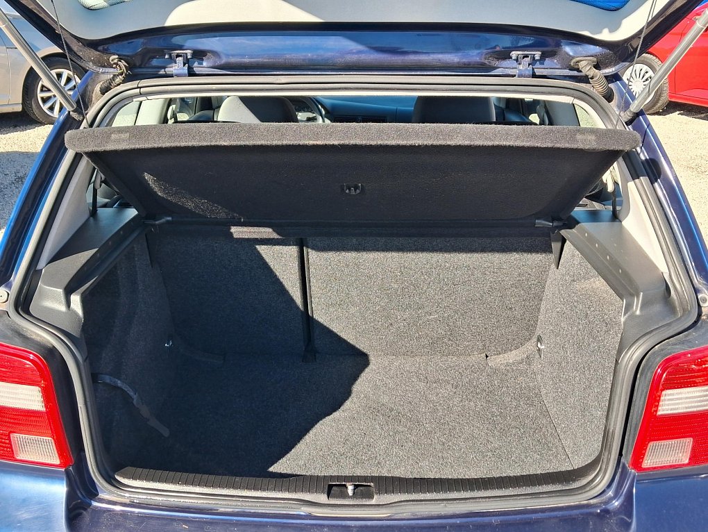 Volkswagen Golf 1.4i 