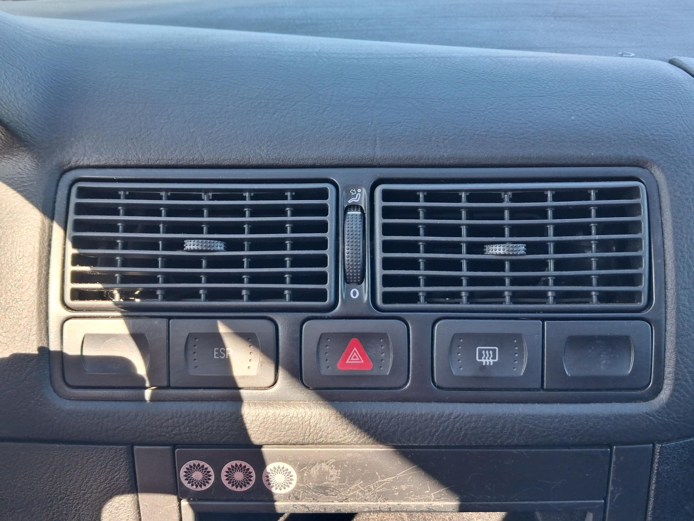 Volkswagen Golf, 2003 - pohled č. 14