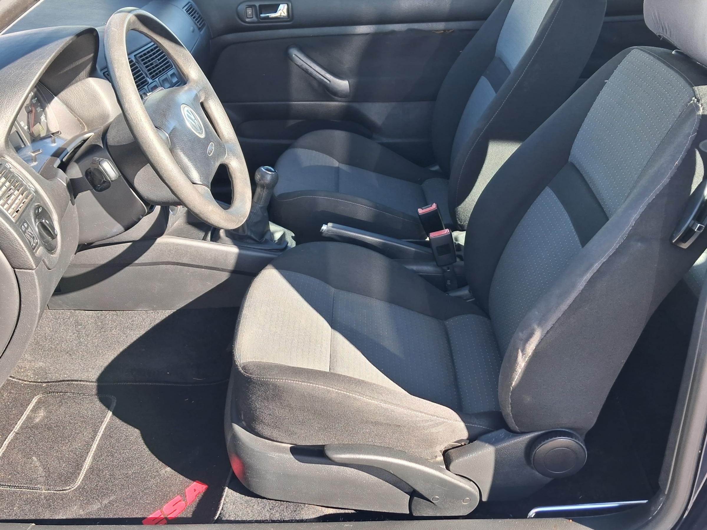 Volkswagen Golf, 2003 - pohled č. 9