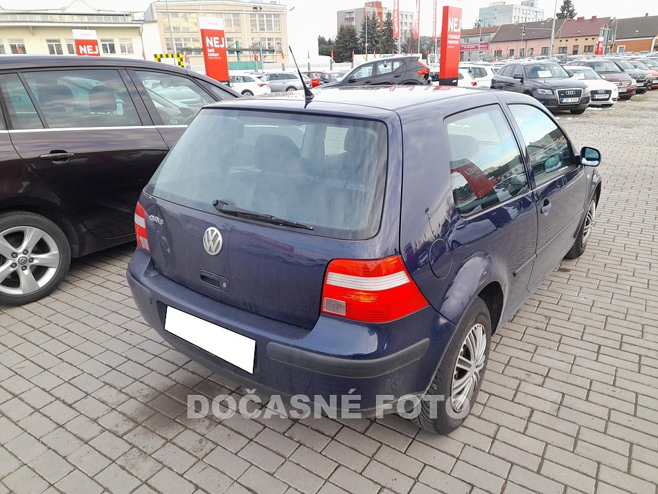 Volkswagen Golf 1.4 