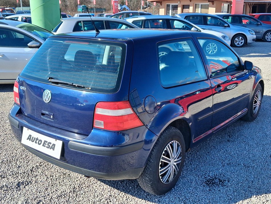 Volkswagen Golf 1.4i 