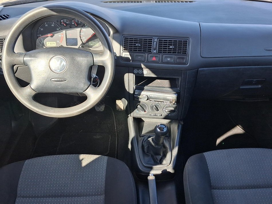 Volkswagen Golf 1.4i 