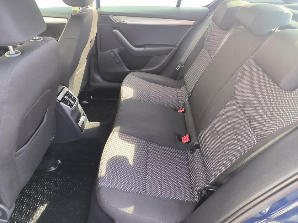 Škoda Octavia III 1.6 TDi 