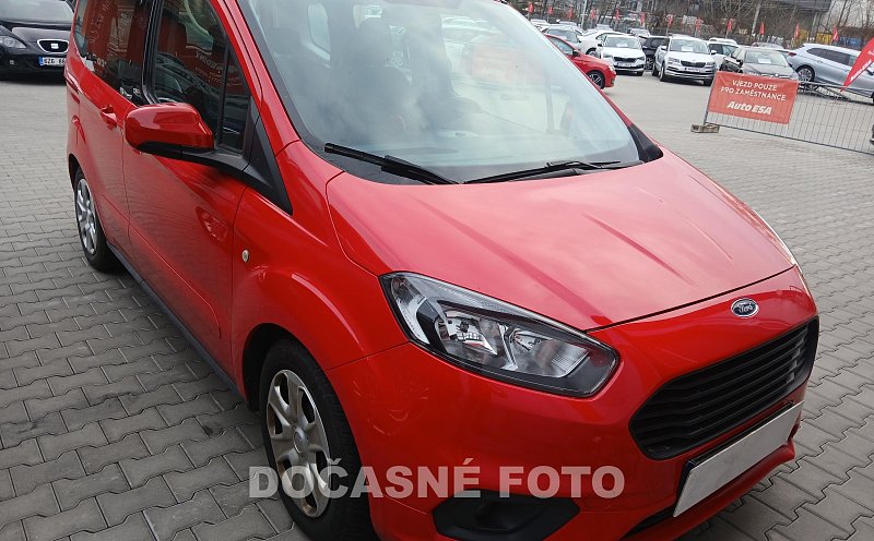 Ford Tourneo Courier 1.5TDCi Trend