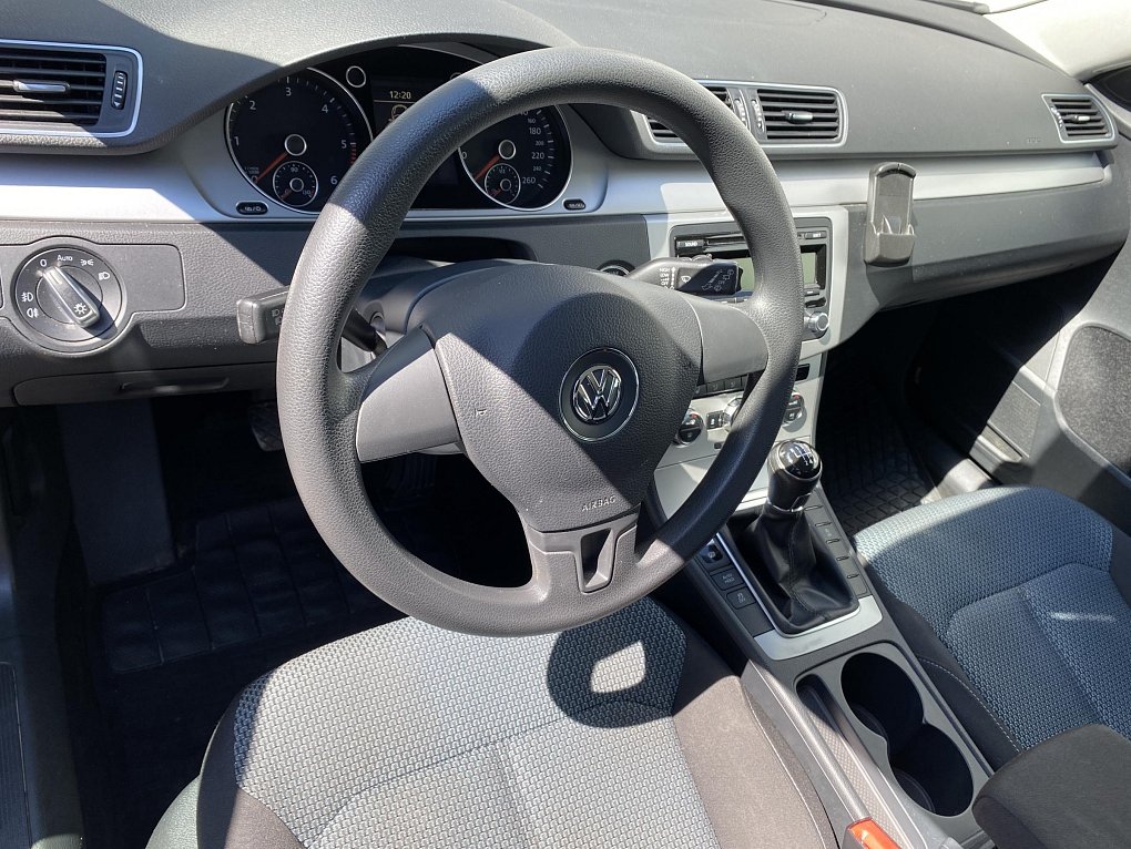 Volkswagen Passat 1.6 TDi 