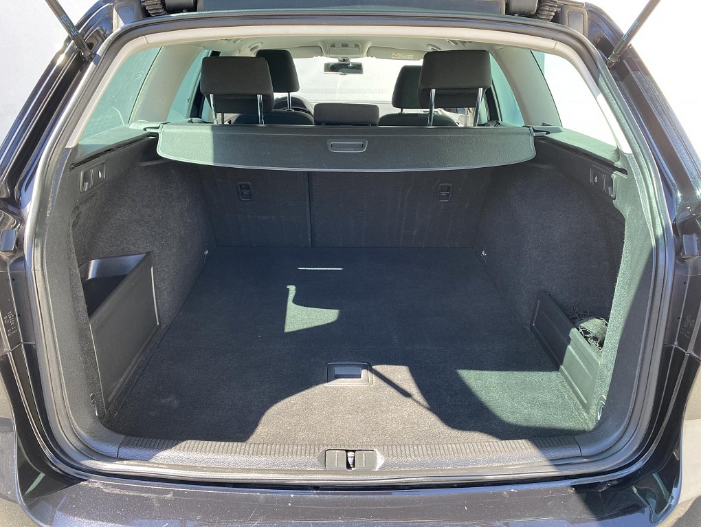 Volkswagen Passat 1.6 TDi 