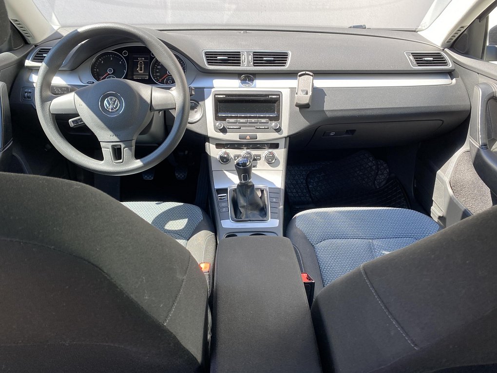 Volkswagen Passat 1.6 TDi 