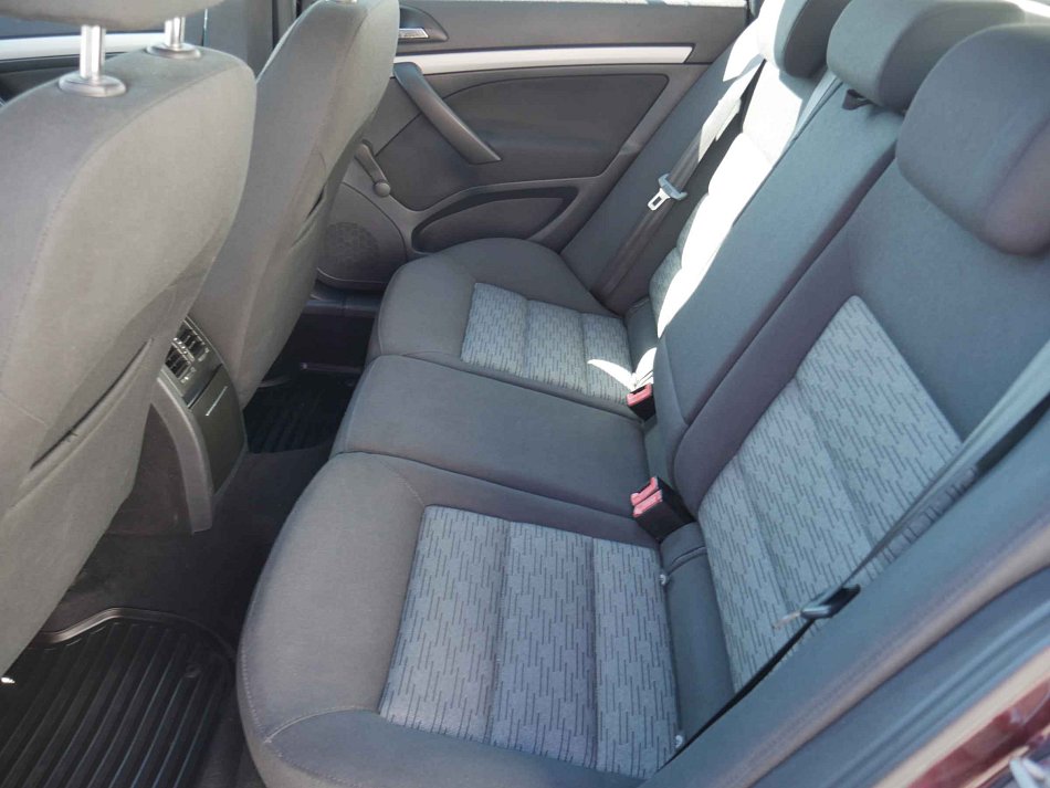 Škoda Octavia II 1.6 TDi Ambition