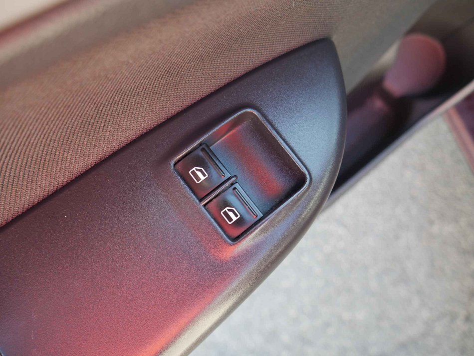 Škoda Octavia II 1.6 TDi Ambition