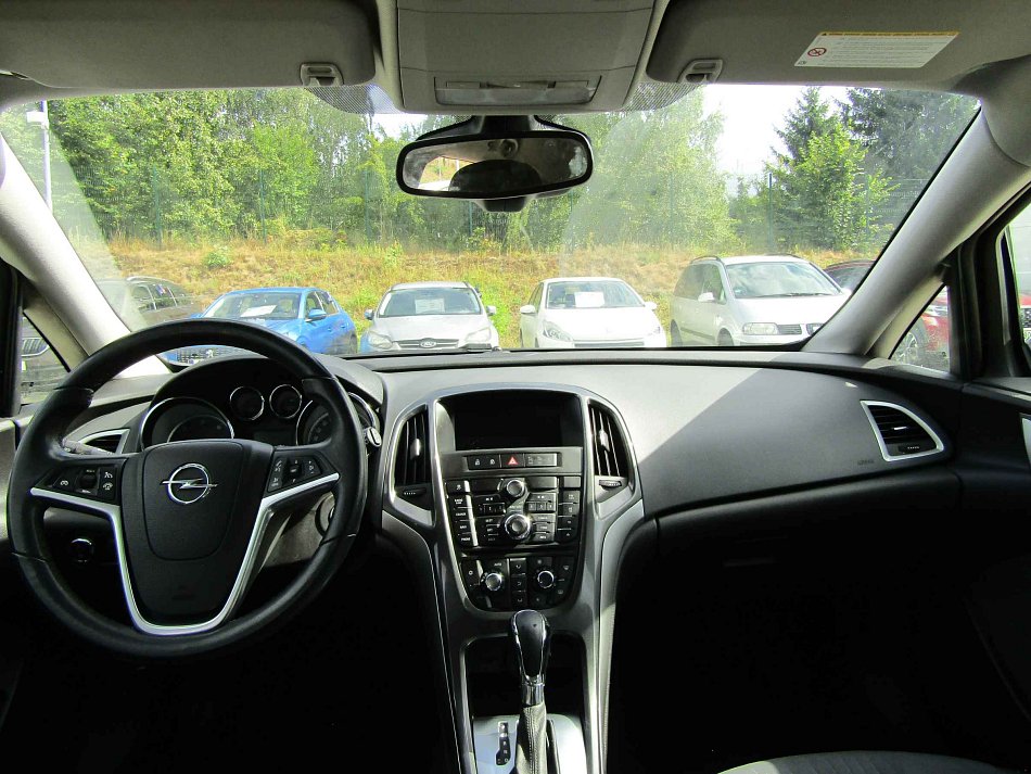 Opel Astra 2.0CDTi 