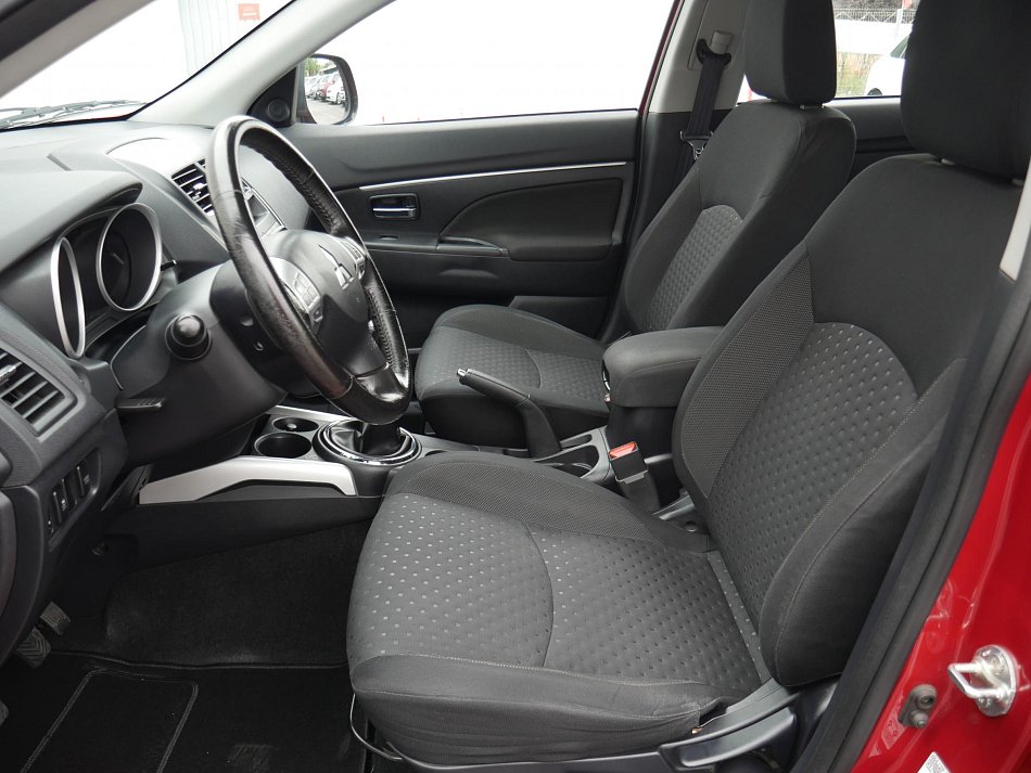 Mitsubishi ASX 1.6 i Invite