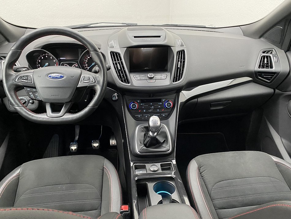 Ford Kuga 1.5 EB ST-Line