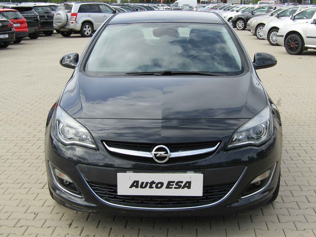 Opel Astra 2.0 CDTi 
