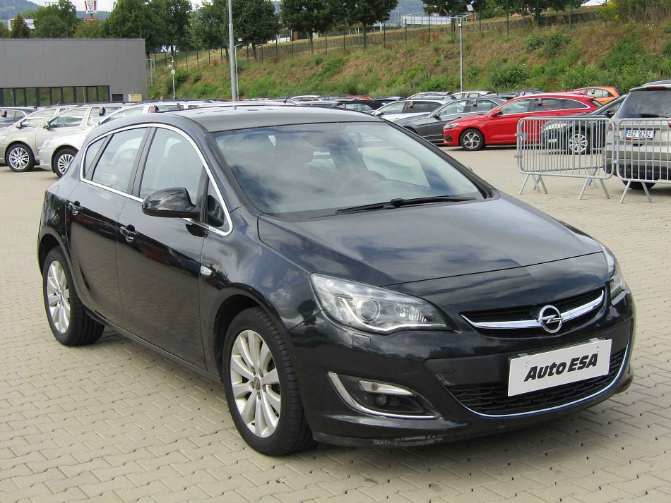 Opel Astra 2.0 CDTi 