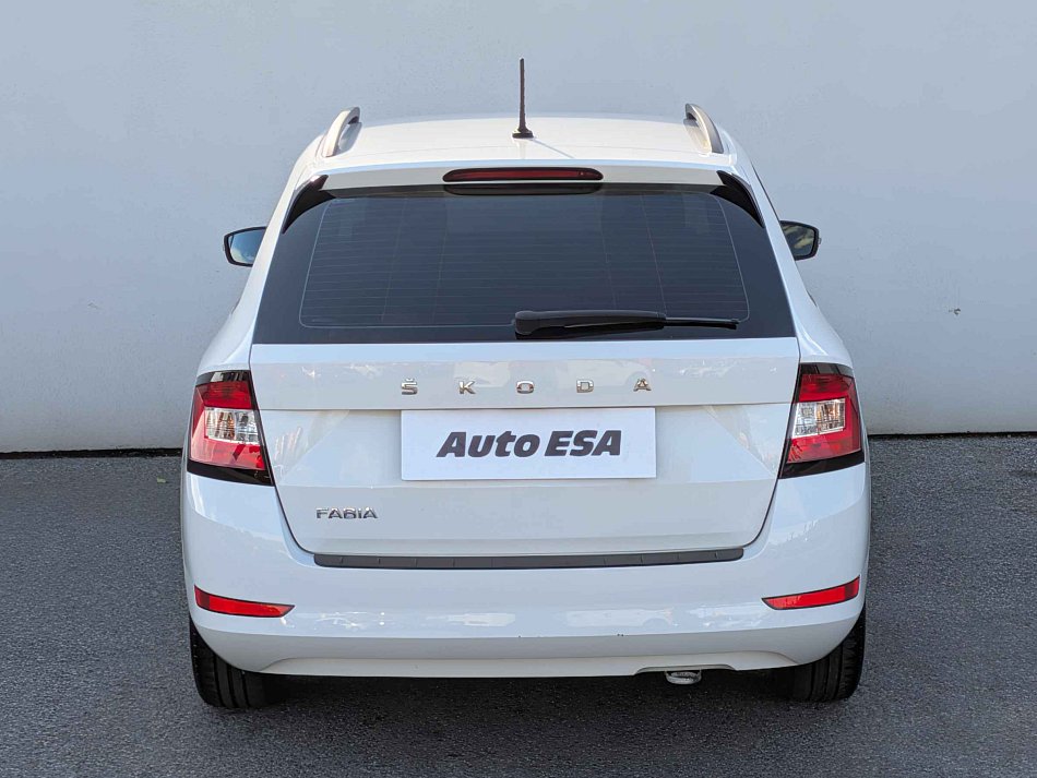 Škoda Fabia III 1.0 TSI Ambition