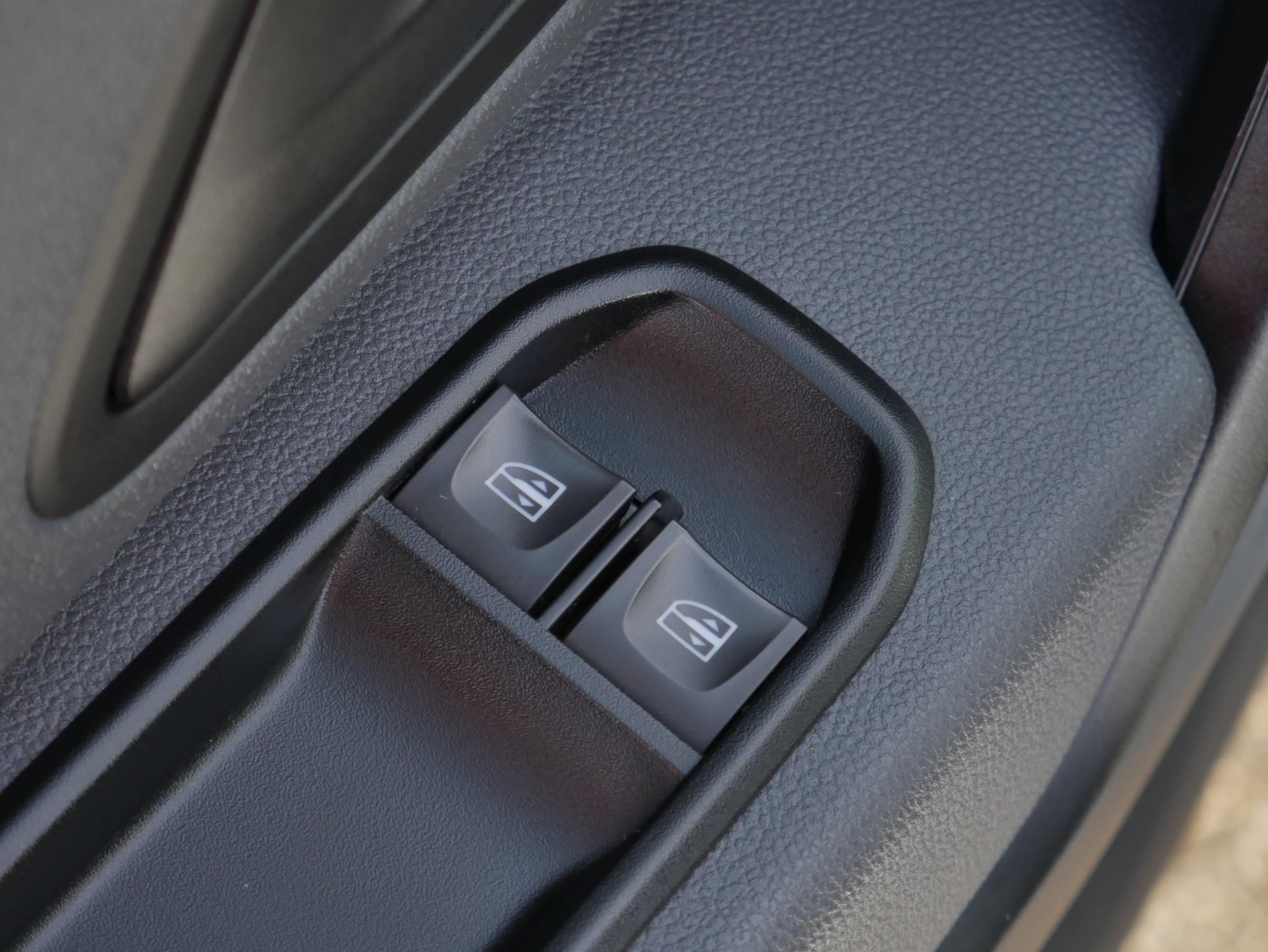 Dacia Duster, 2018 - pohled č. 19